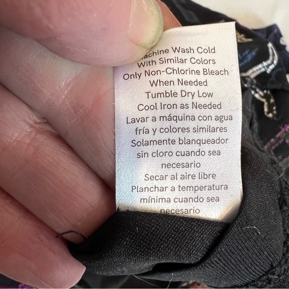 VENUS Embroidered Blouse Off the Shoulder Bell Sleeve Ruffle Bottom Woman Medium - Picture 14 of 15